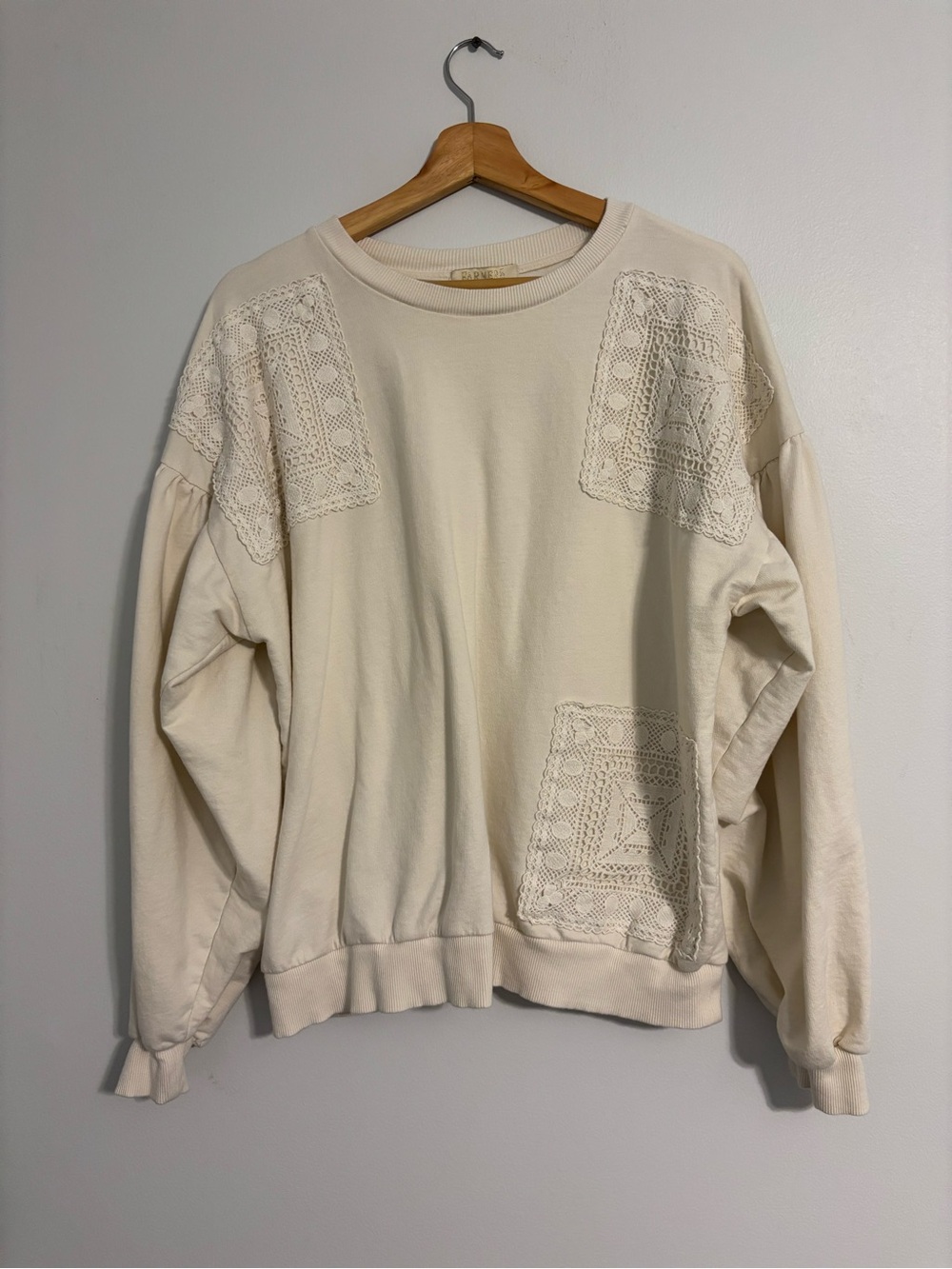 Farmers Market Crochet Detail Sweatshirt - Size Large Cream 100% Cotton